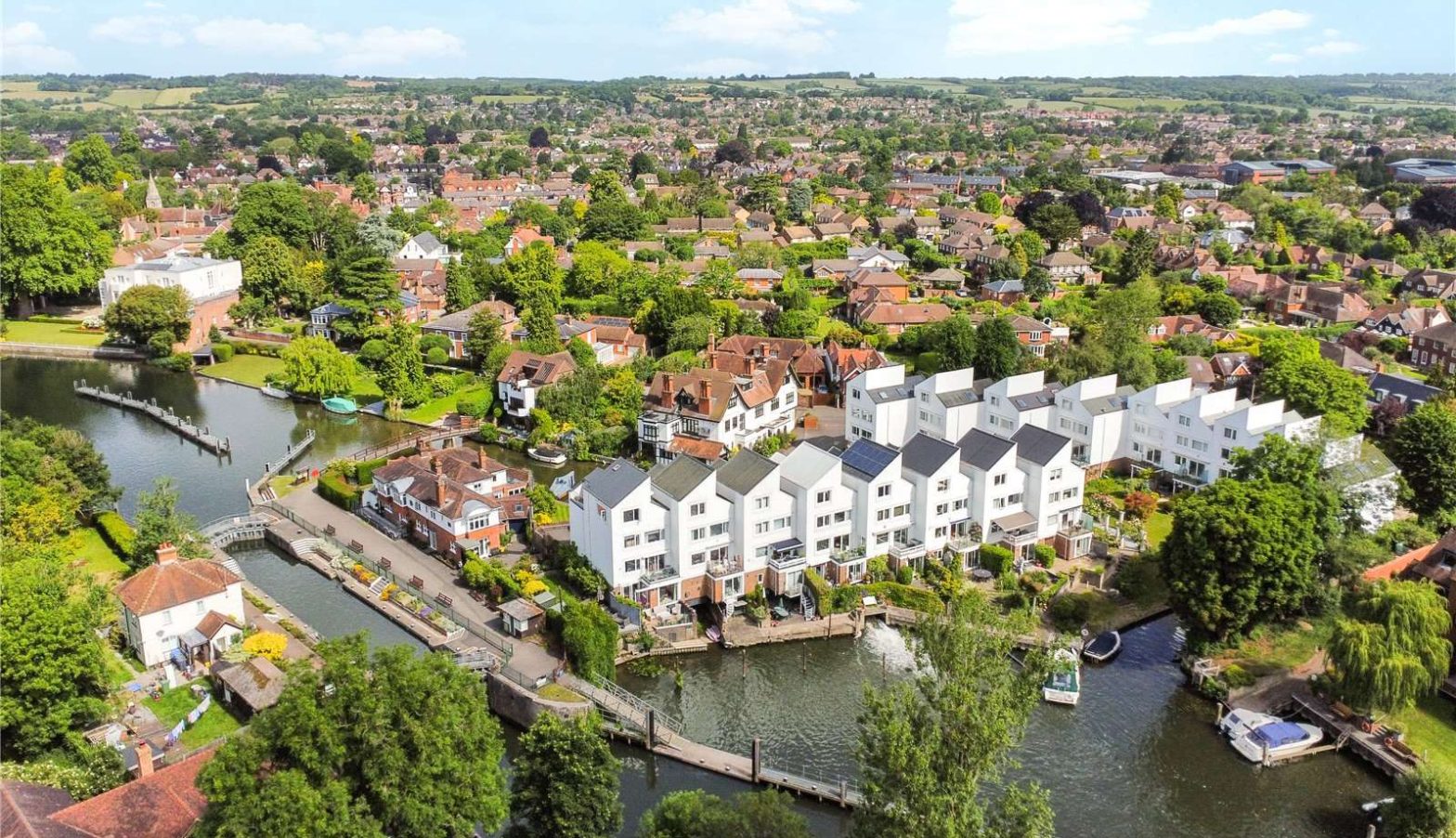 Get Cash Fast for Your Riverside House